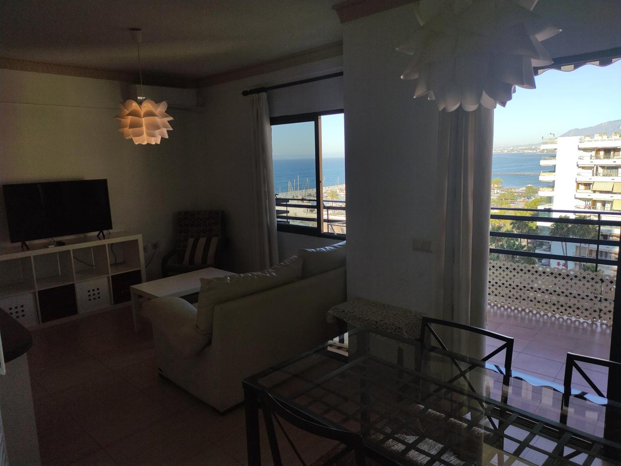 In First Line Apto 8-3 Apartment *