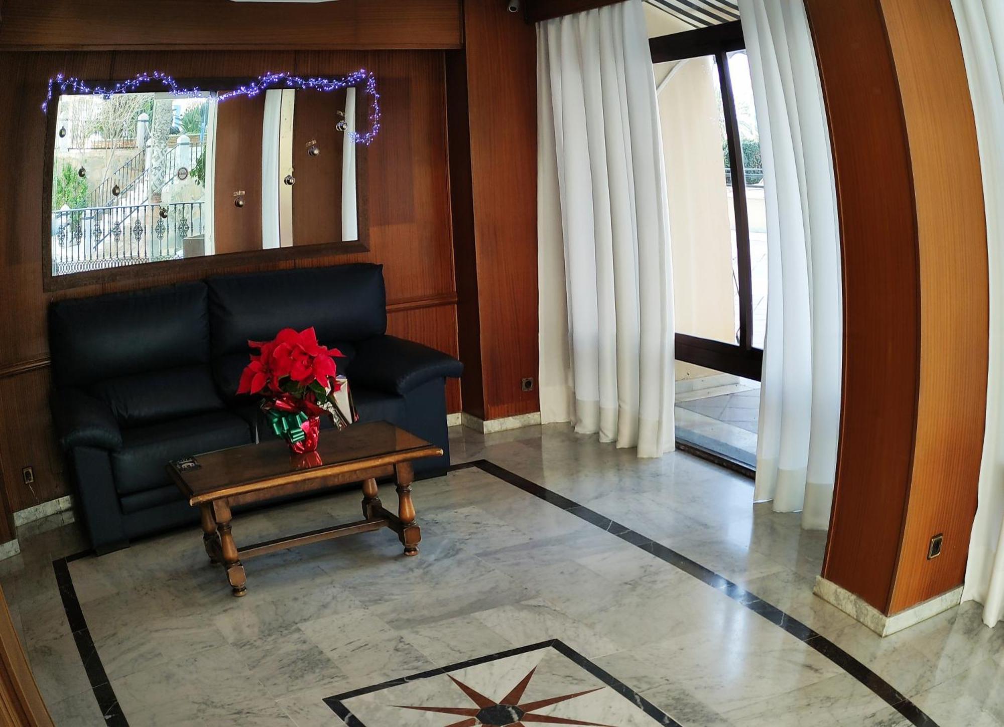 Apartment In First Line Apto 8-3 Marbella