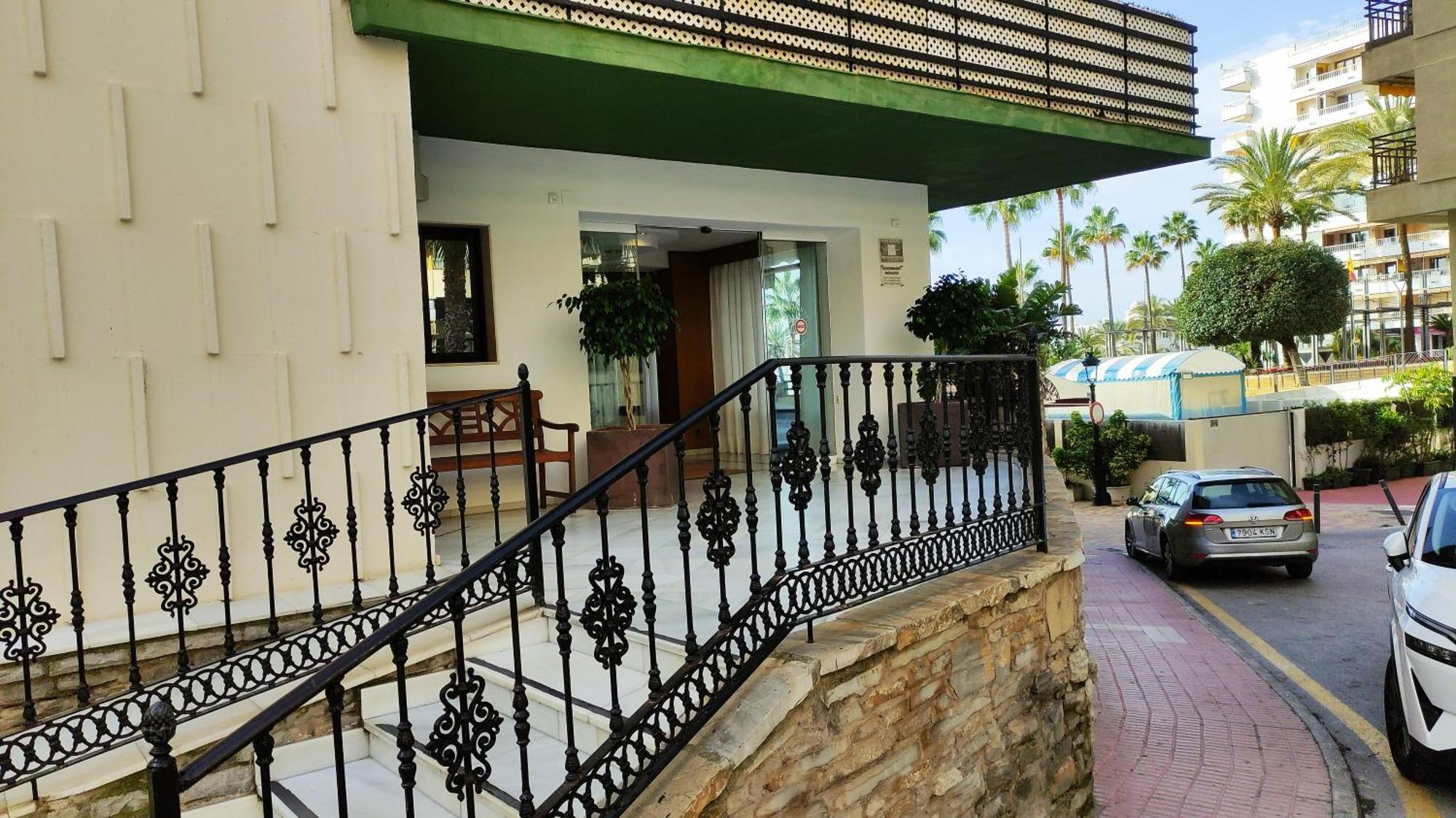 In First Line Apto 8-3 Marbella
